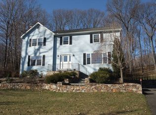 18 Westminster Rd, Danbury, CT 06811