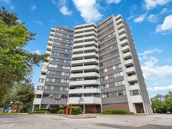 150 Neptune Dr #801, Toronto, ON M6A 2Y9