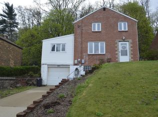 243 Lynnwood Dr, Pittsburgh, PA