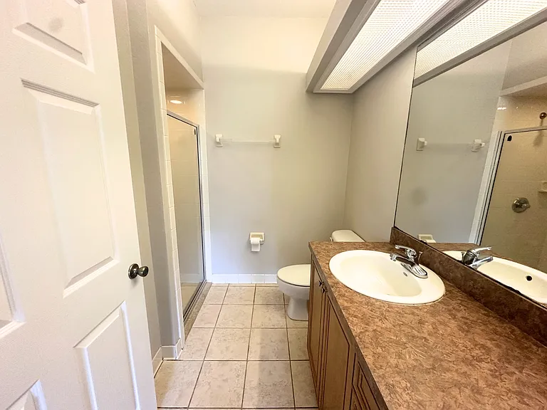 1704 Eagle Pond Dr #1704 — Photo 11