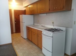 Vermont Court, Saint Francis, WI 53235