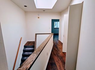 412 15th St SE APT B, Washington, DC 20003