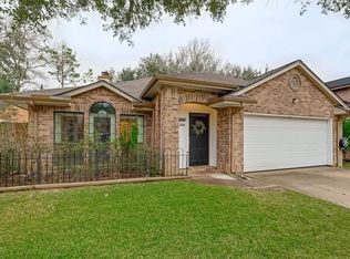 3534 Santa Rosa Ln, Sugar Land, TX 77478