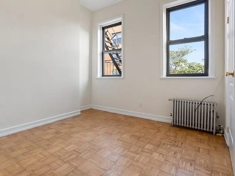 61 E 3rd St #16 — Photo 3