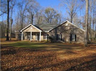 148 Split Bark Dr, Cecil, AL 36013