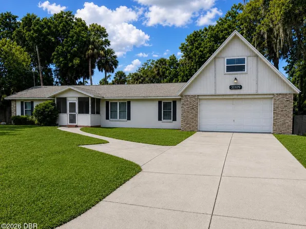 31109 Deal Dr, Mount Plymouth, FL 32776