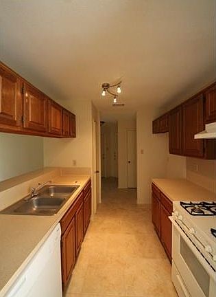 3rd image of 5104 Ganymede Dr