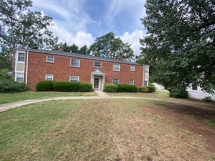 1st image of 100 Lewis Dr Unit 14C