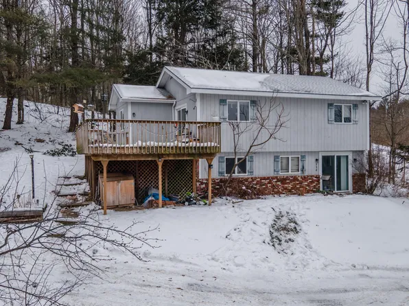 758 Prescott Road, Manchester, ME 04351