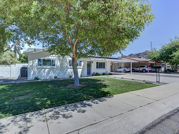 2nd image of 1138 E El Caminito Dr
