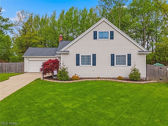 4th image of 29575 Dorchester Dr