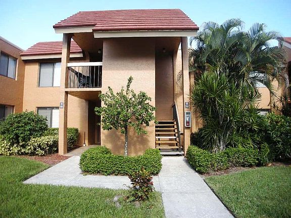 2nd image of 11262 Green Lake Dr APT 203