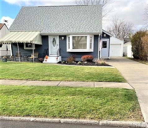 2nd image of 184 Somerville Ave