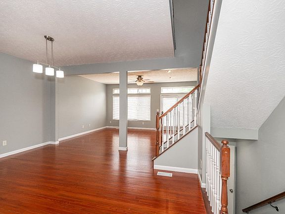 4th image of 4176 Marival Way