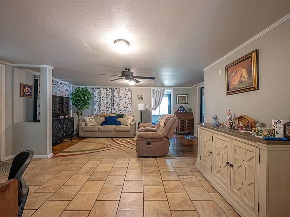 5th image of 2920 Cave Creek Rd