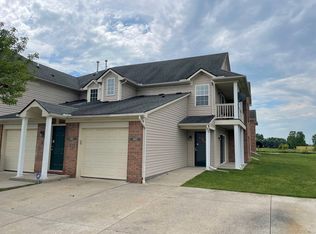 45671 Gable Dr, Macomb, MI 48044