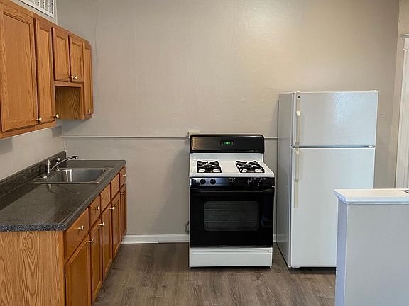 4th image of 5010 Lindenwood Ave #A