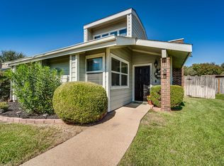 1123 Cloudcrest Ct, Arlington, TX 76017