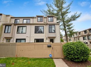 9293 Chadburn Pl, Montgomery Village, MD 20886
