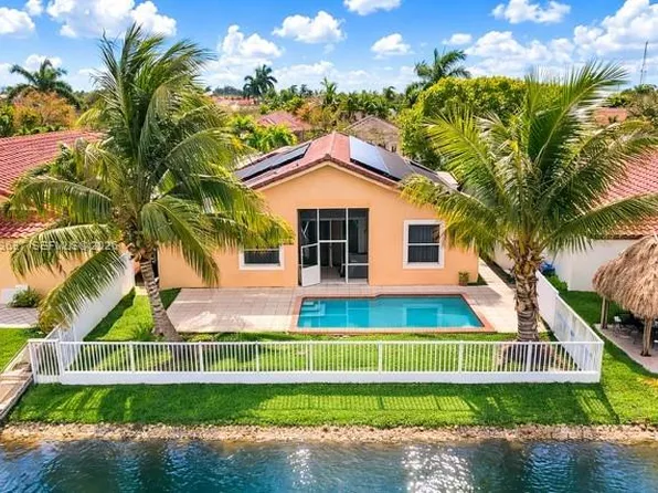 13877 SW 50th St, Miramar, FL 33027