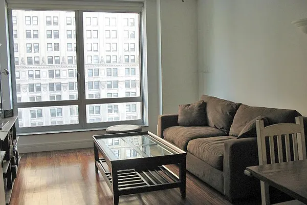 Rented by Corcoran | media 27