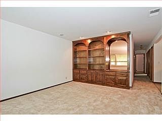 3rd image of 5602 Drysdale Dr