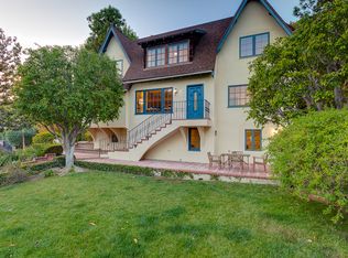 2316 E Live Oak Dr, Los Angeles, CA 90068