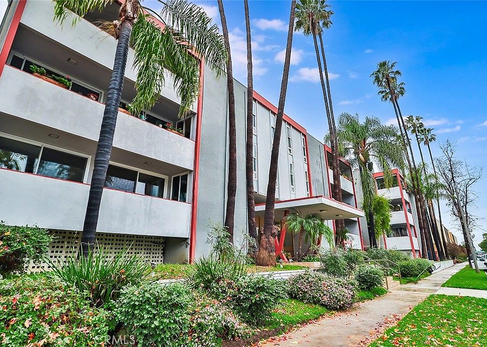 1st image of 4915 Tyrone Ave APT 204
