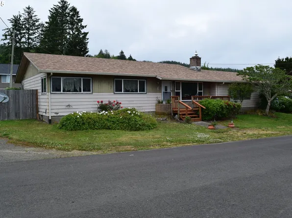 204 Birch Ave, Garibaldi, OR 97118