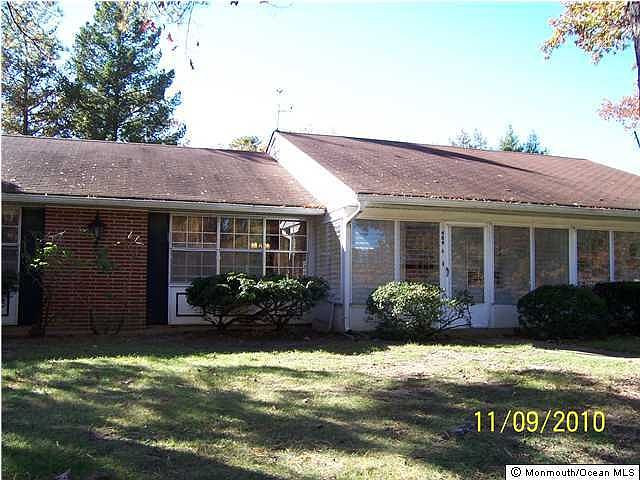 2nd image of 484 Thornbury Court #A