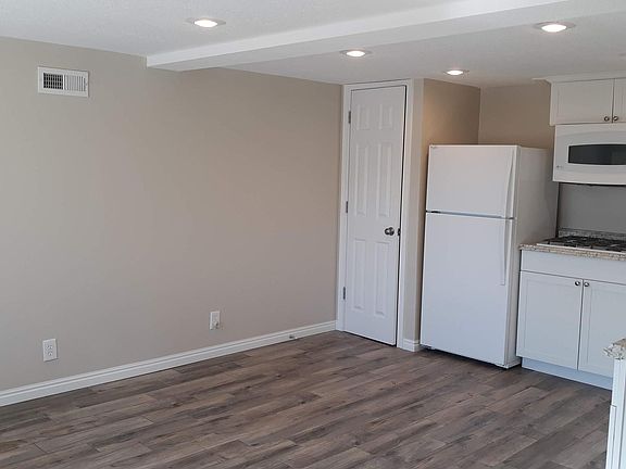 3rd image of 3671 W Wasatch Vista Dr #B