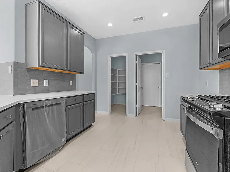 4238 Tree Moss Pl — Photo 8