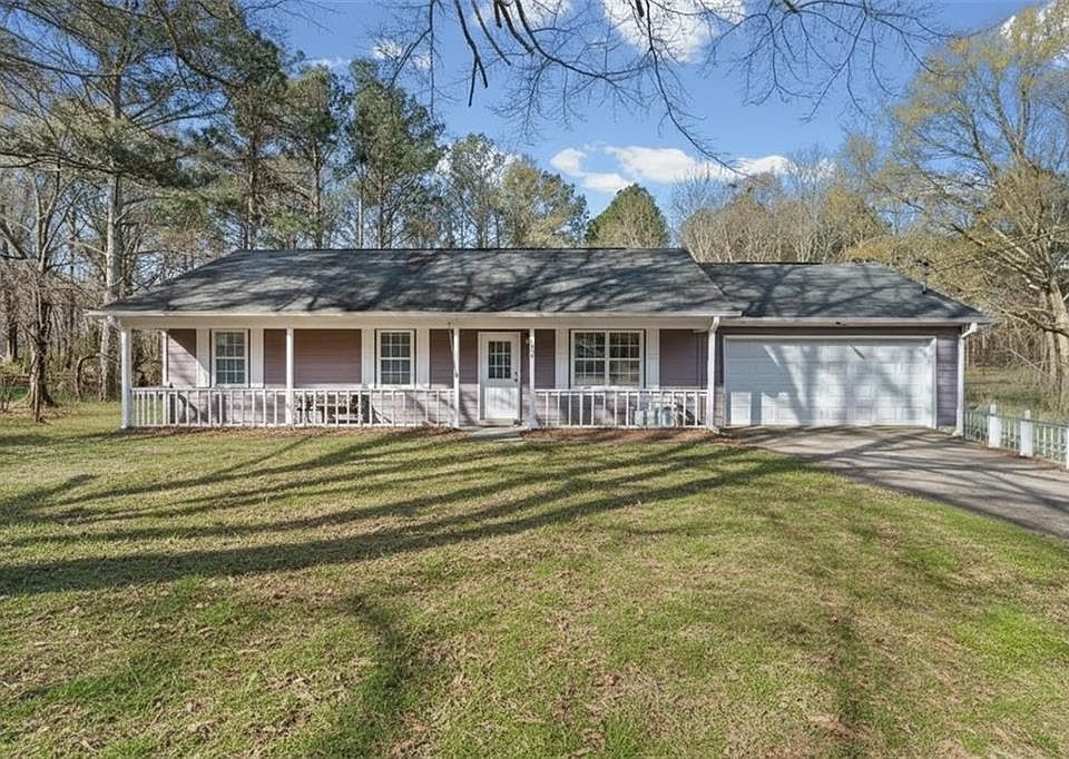 1st image of 120 Woodcrest Dr