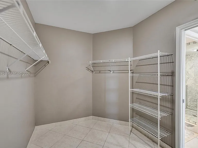 3600 Yacht Club Dr #904 — Photo 37