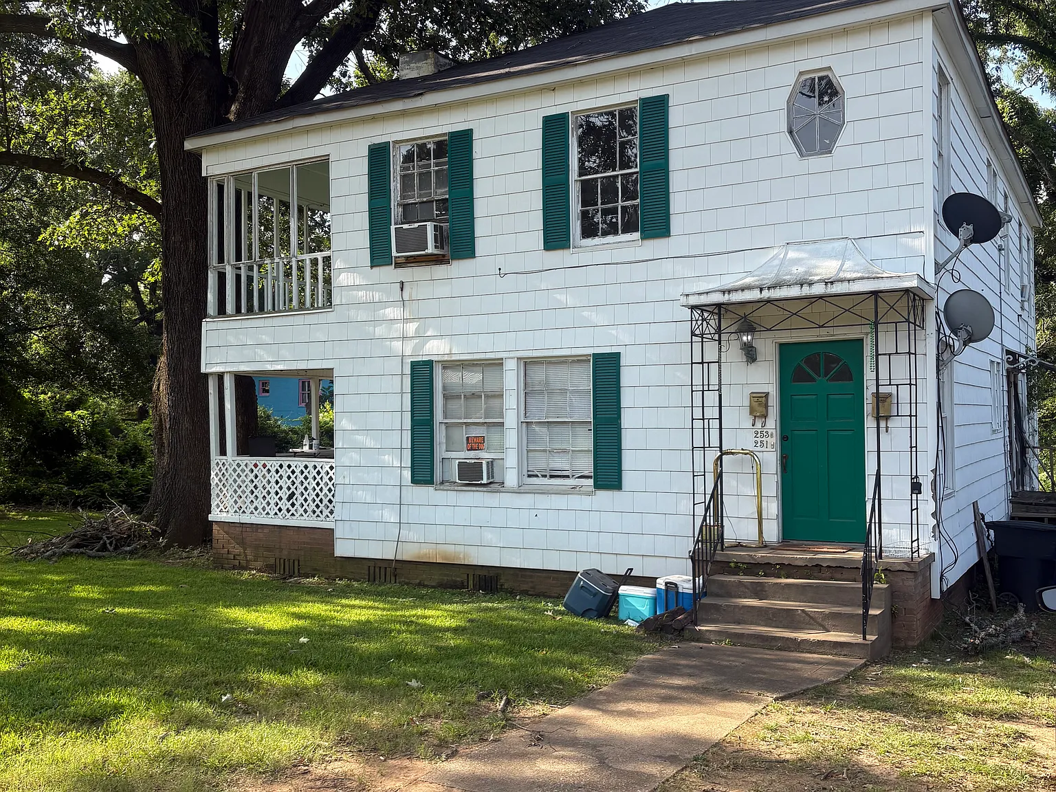 2 bed, 1000 sqft, $800 — Photo 1