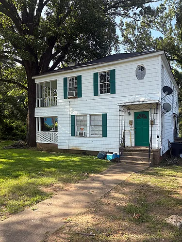 253 Boulevard St Photo 1