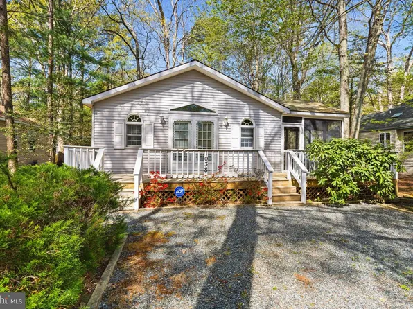 1038 Ocean Pkwy, Ocean Pines, MD 21811