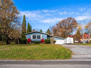 11152 Porterville Rd, East Aurora, NY 14052