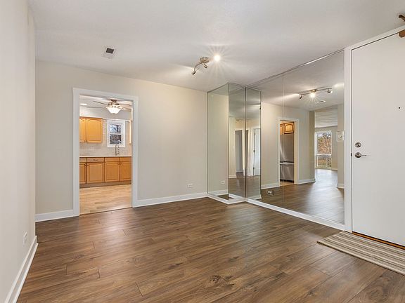 5th image of 1501 Darien Lake Dr APT 201