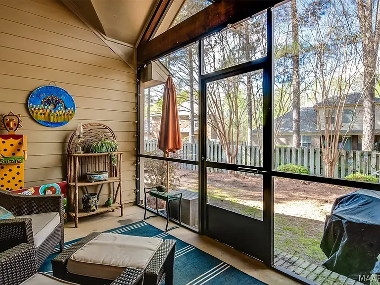 9717 Silver Bell Ct — Photo 14