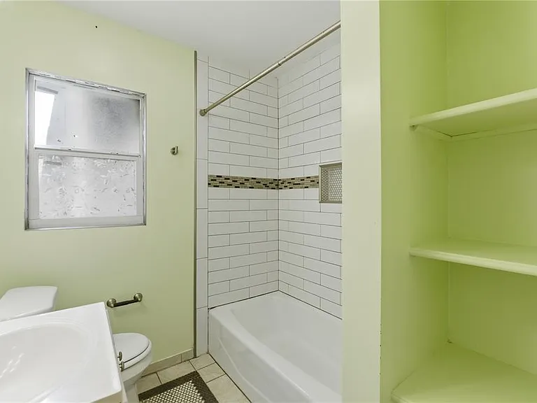 7005 N Duncan Ave #A — Photo 16