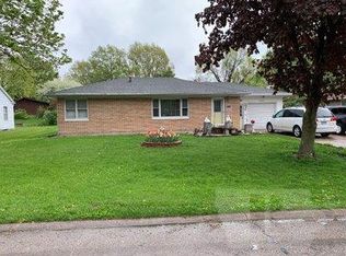 206 S Cherry St, Mount Pleasant, IA 52641
