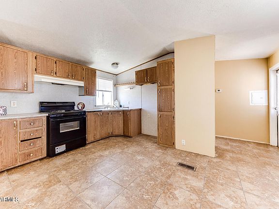 5th image of 2912 S 343rd Avenue
