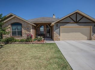 502 N 6th St, Wolfforth, TX 79382