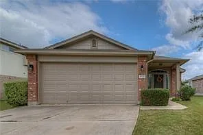 1004 Gentry Dr Photo 1