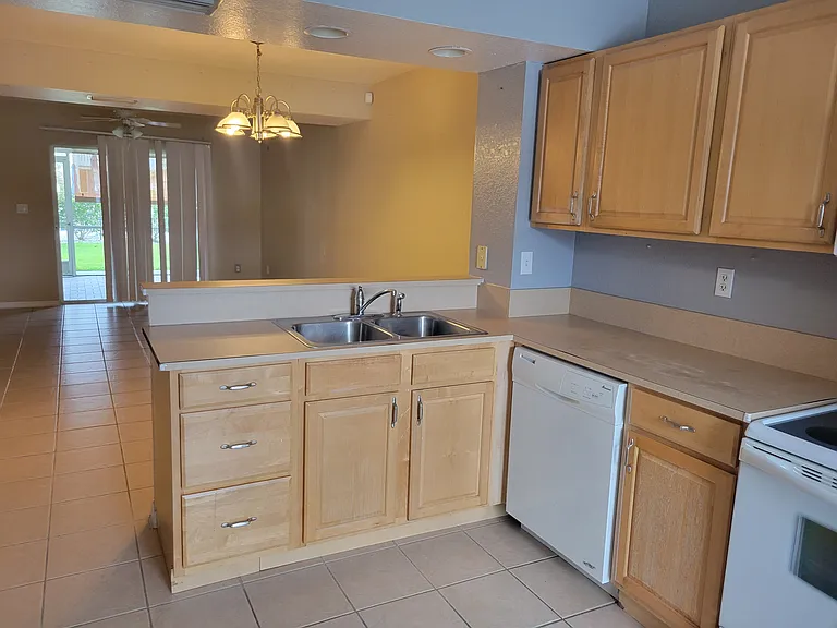 26346 Rampart Blvd #B — Photo 3