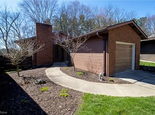 1798 Pine Cove Dr, Wooster, OH 44691