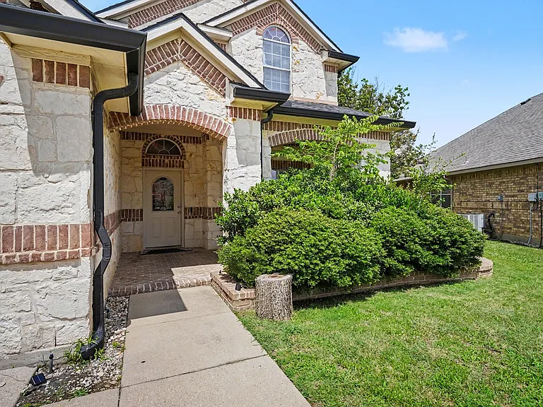 8660 Lariat Cir — Photo 42