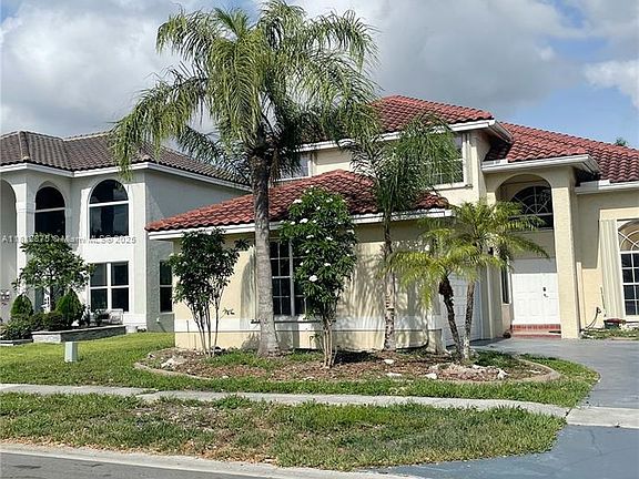 2nd image of 1320 NW 185th Ave