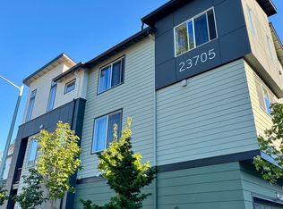 23705 8th Dr SE UNIT A, Bothell, WA 98021